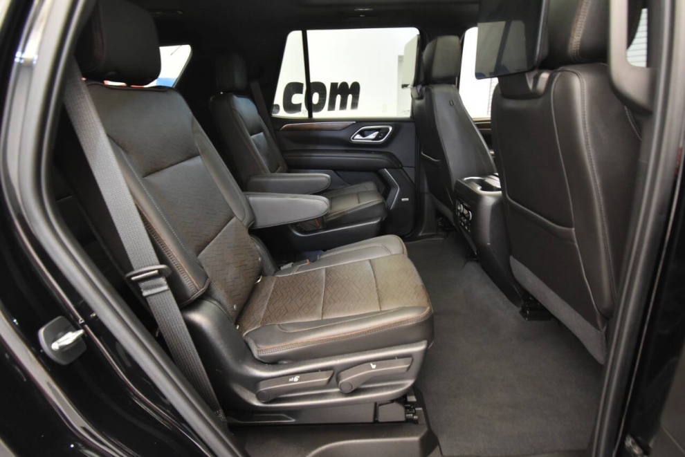 2021 Chevrolet Tahoe High Country 4x4 4dr SUV, Black, Mileage: 75,529 - photo 21