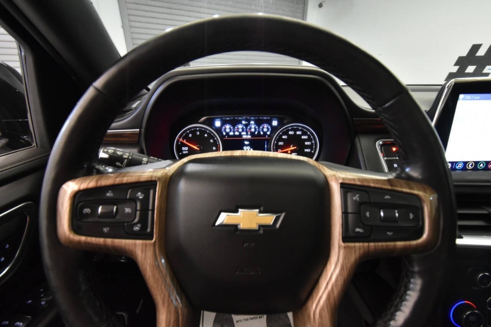 2021 Chevrolet Tahoe High Country 4x4 4dr SUV, Black, Mileage: 75,529 - photo 31