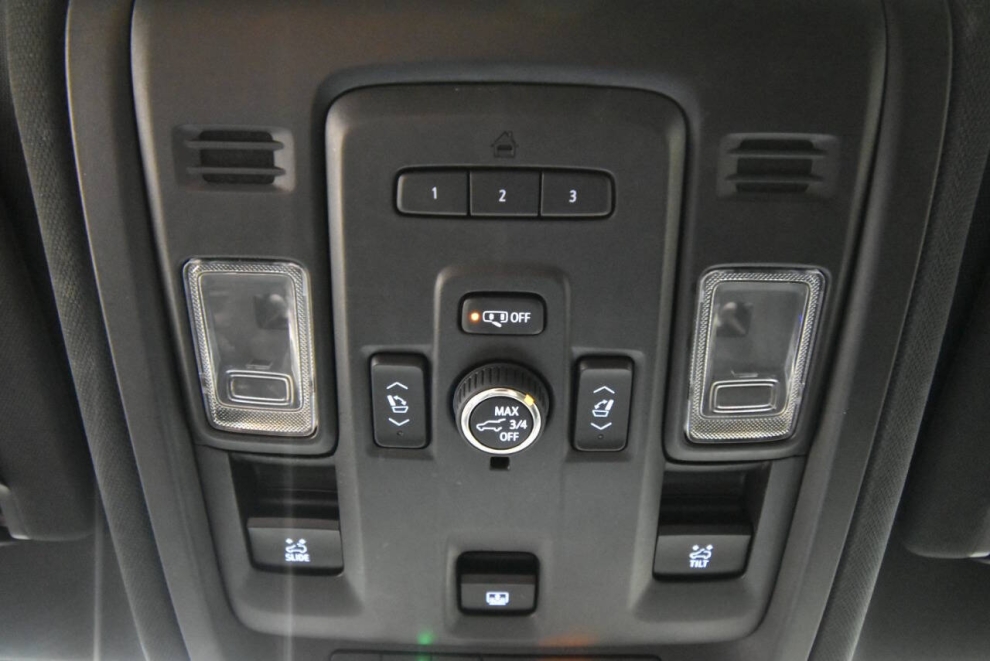 2021 Chevrolet Tahoe High Country 4x4 4dr SUV, Black, Mileage: 75,529 - photo 37