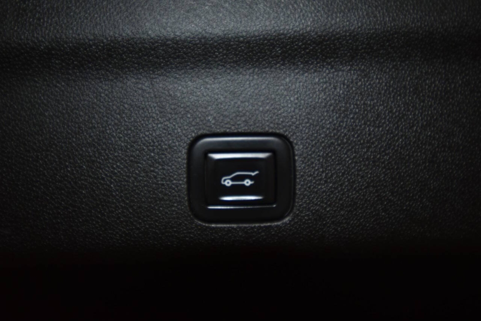 2021 Chevrolet Tahoe High Country 4x4 4dr SUV, Black, Mileage: 75,529 - photo 41