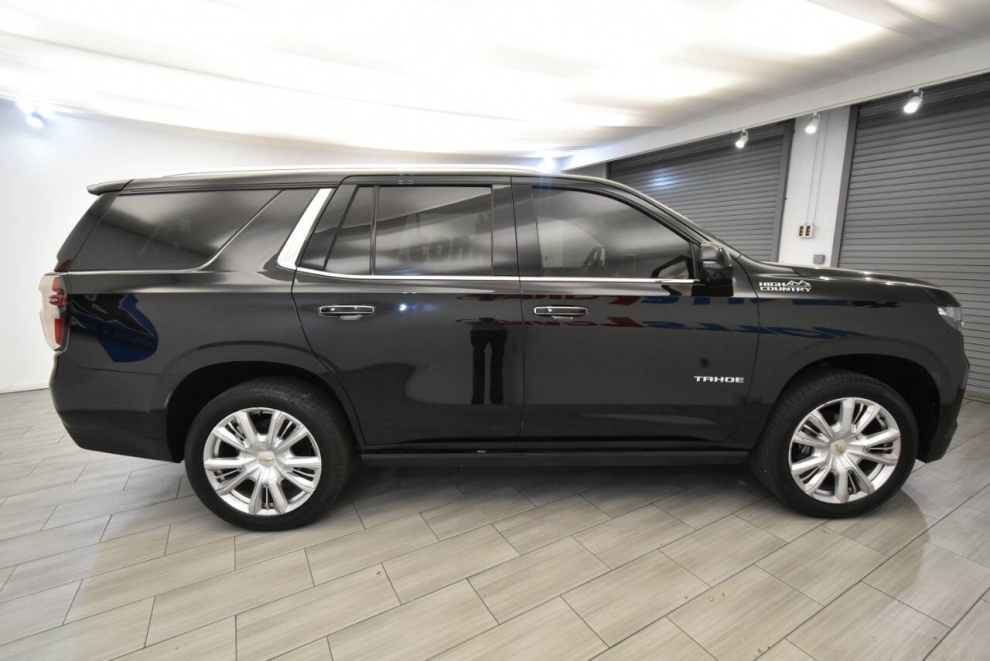 2021 Chevrolet Tahoe High Country 4x4 4dr SUV, Black, Mileage: 75,529 - photo 5