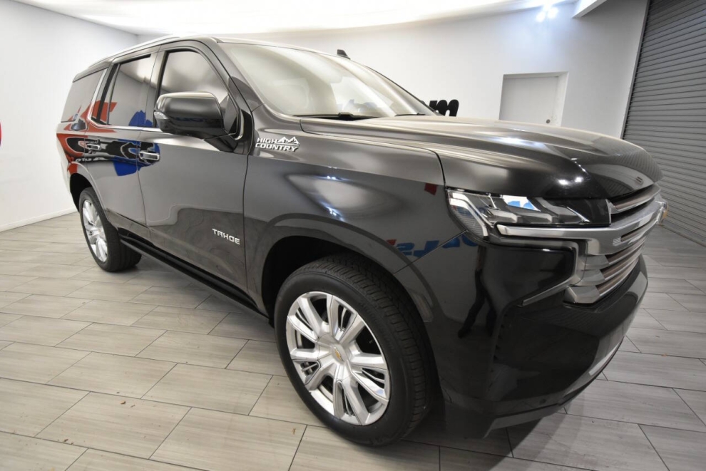 2021 Chevrolet Tahoe High Country 4x4 4dr SUV, Black, Mileage: 75,529 - photo 6