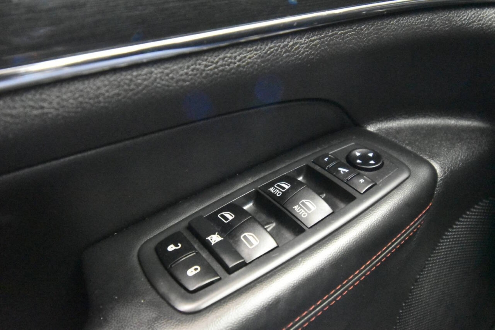 2020 Jeep Grand Cherokee Trailhawk 4x4 4dr SUV, Black, Mileage: 91,543 - photo 30