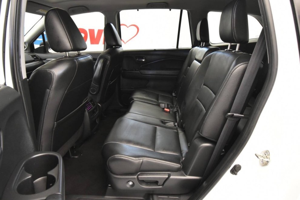 2021 Honda Pilot SE AWD 4dr SUV, White, Mileage: 48,097 - photo 12