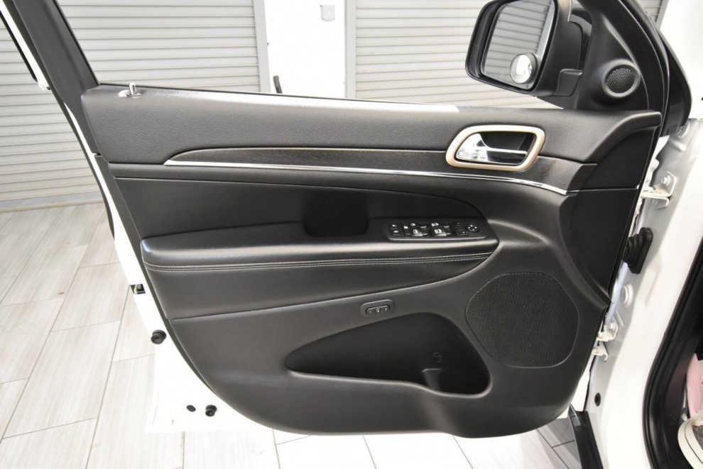 2017 Jeep Grand Cherokee Limited, White, Mileage: 94,735 - photo 11
