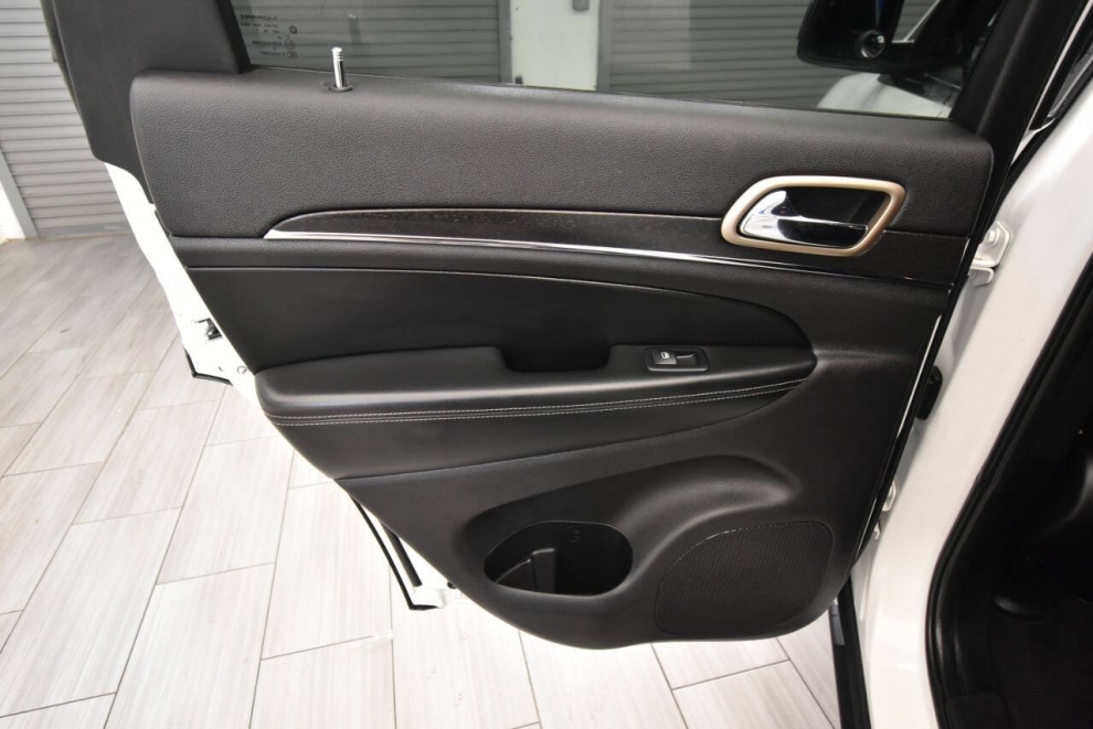 2017 Jeep Grand Cherokee Limited, White, Mileage: 94,735 - photo 13