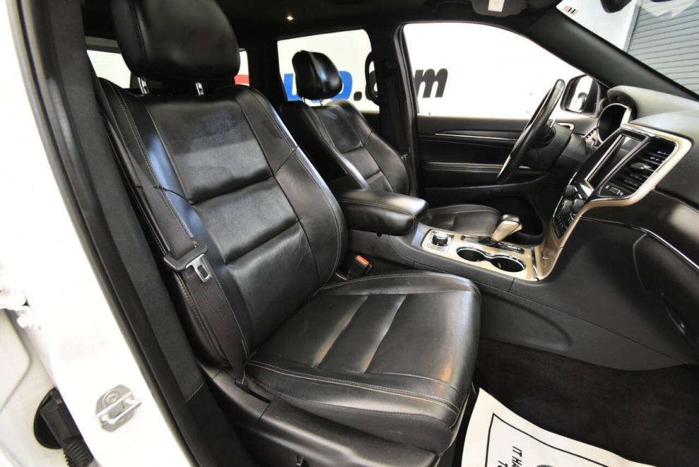 2017 Jeep Grand Cherokee Limited, White, Mileage: 94,735 - photo 15