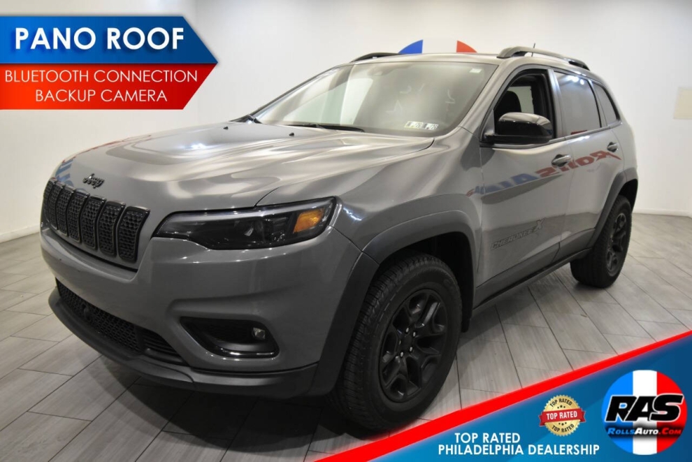 2022 Jeep Cherokee X 4x4 4dr SUV, Gris, Mileage: 48,340 