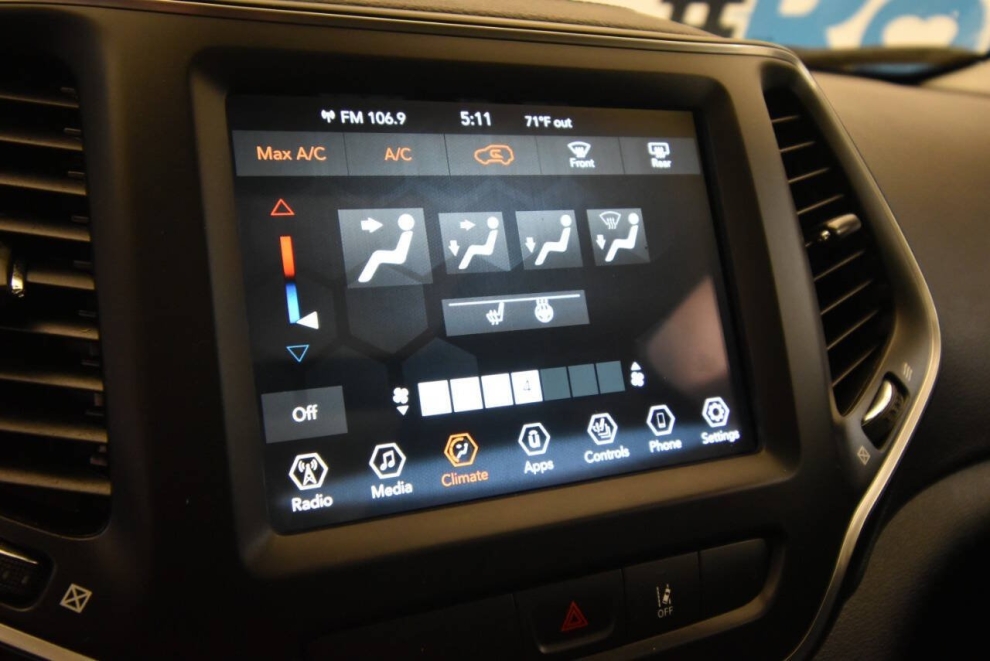 2022 Jeep Cherokee X 4x4 4dr SUV, Gris, Mileage: 48,340 - photo 21