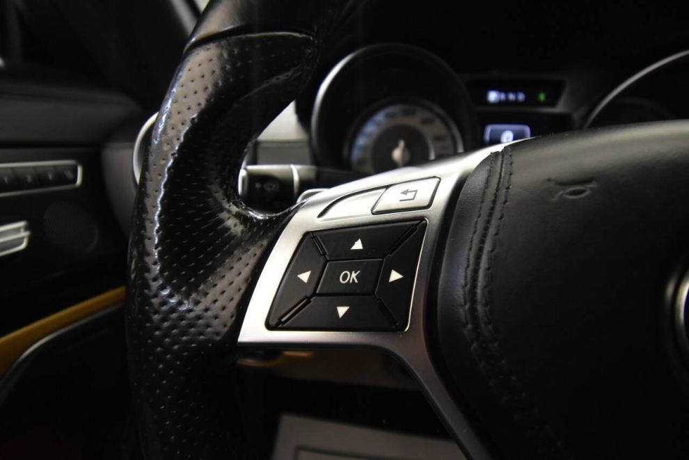 2015 Mercedes-Benz SL-Class SL 400 2dr Convertible, White, Mileage: 87,750 - photo 23