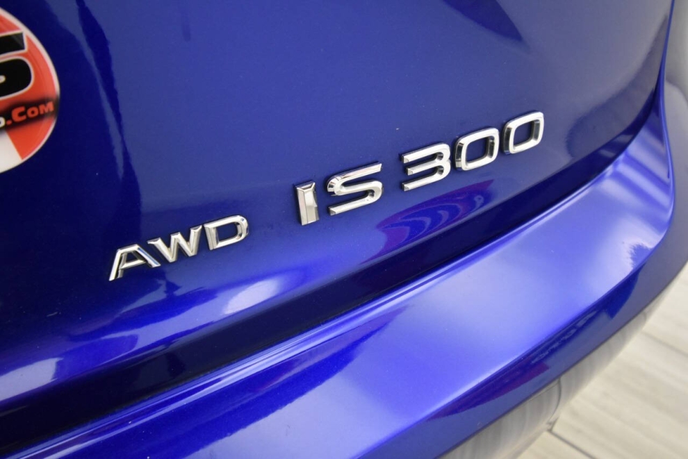 2019 Lexus IS 300 Base AWD 4dr Sedan, Blue, Mileage: 92,492 - photo 35