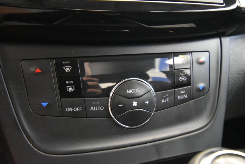 2019 Nissan Sentra SV, Blue, Mileage: 72,268 - photo 20