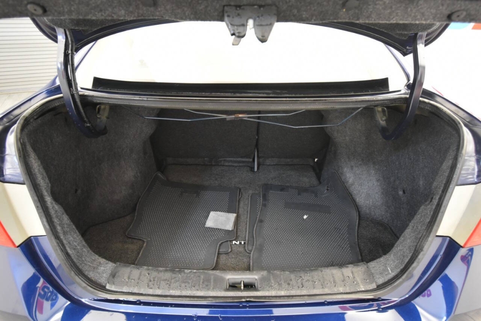2019 Nissan Sentra SV, Blue, Mileage: 72,268 - photo 30