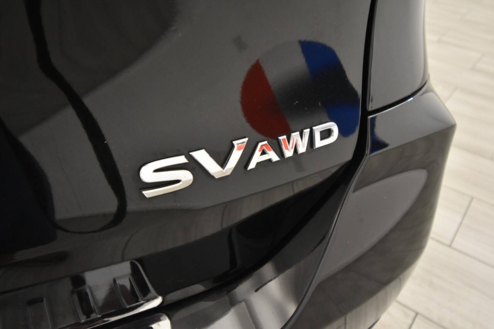 2018 Nissan Rogue SV, Black, Mileage: 105,124 - photo 30