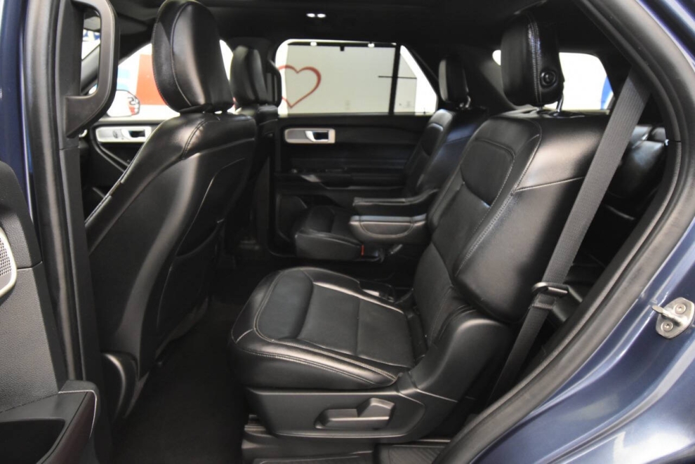 2020 Ford Explorer Limited AWD 4dr SUV, Blue, Mileage: 100,884 - photo 13