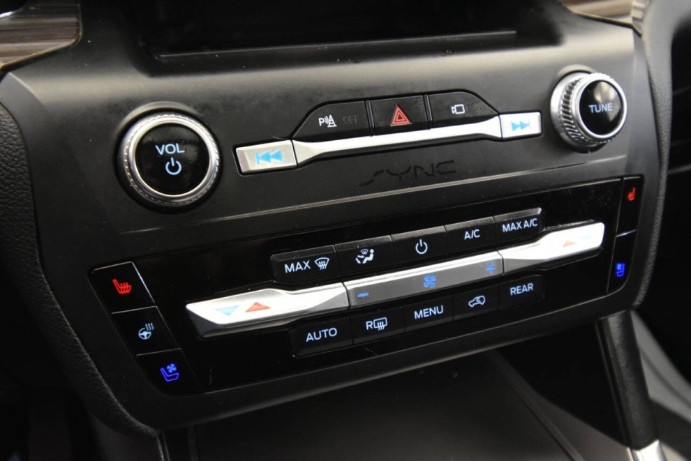 2020 Ford Explorer Limited AWD 4dr SUV, Blue, Mileage: 100,884 - photo 23