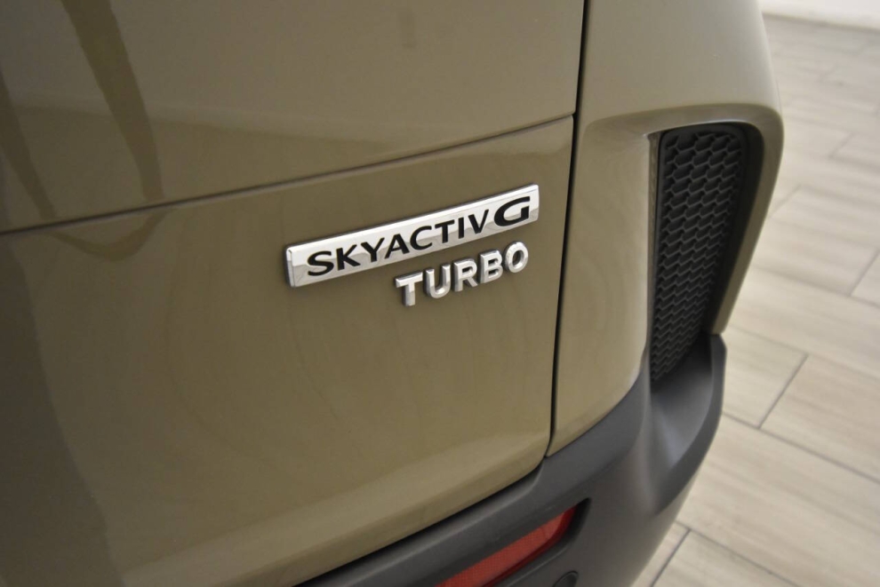 2023 Mazda CX-50 2.5 Turbo Premium Plus AWD 4dr SUV, Gray, Mileage: 92,731 - photo 32