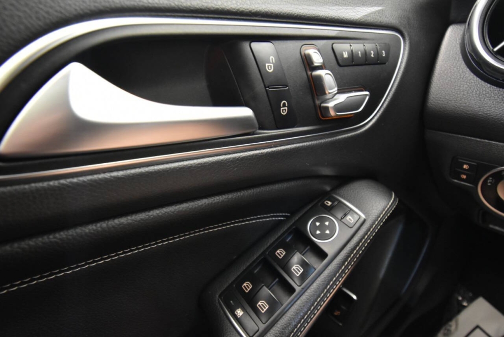2019 Mercedes-Benz GLA GLA 250 4MATIC AWD 4dr SUV, Black, Mileage: 88,526 - photo 28