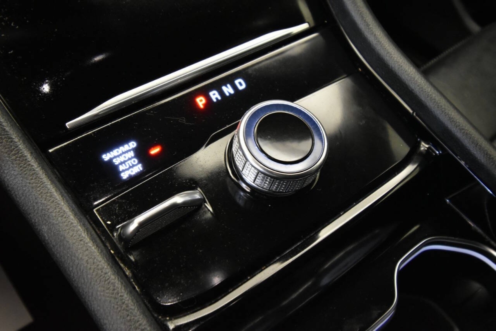 2021 Jeep Grand Cherokee L Limited 4x4 4dr SUV, Gray, Mileage: 91,730 - photo 21