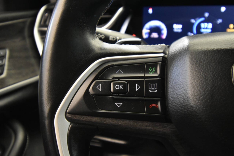 2021 Jeep Grand Cherokee L Limited 4x4 4dr SUV, Gray, Mileage: 91,730 - photo 26