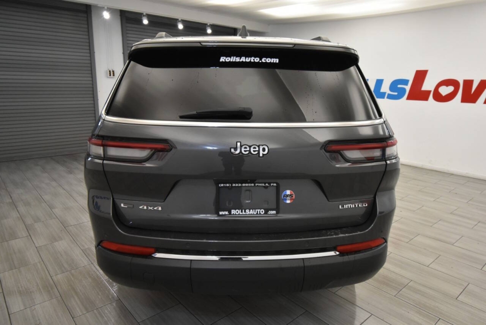 2021 Jeep Grand Cherokee L Limited 4x4 4dr SUV, Gray, Mileage: 91,730 - photo 3