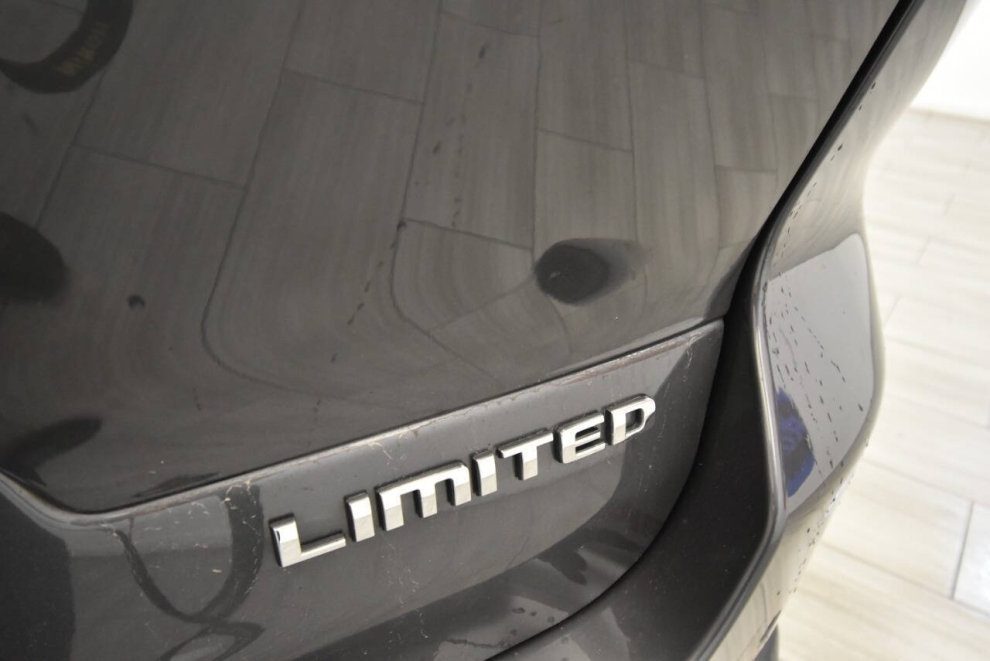 2021 Jeep Grand Cherokee L Limited 4x4 4dr SUV, Gray, Mileage: 91,730 - photo 32
