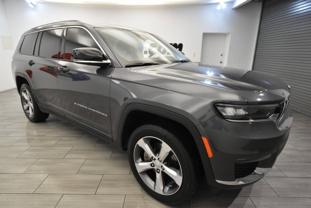 2021 Jeep Grand Cherokee L Limited 4x4 4dr SUV, Gray, Mileage: 91,730 - photo 6