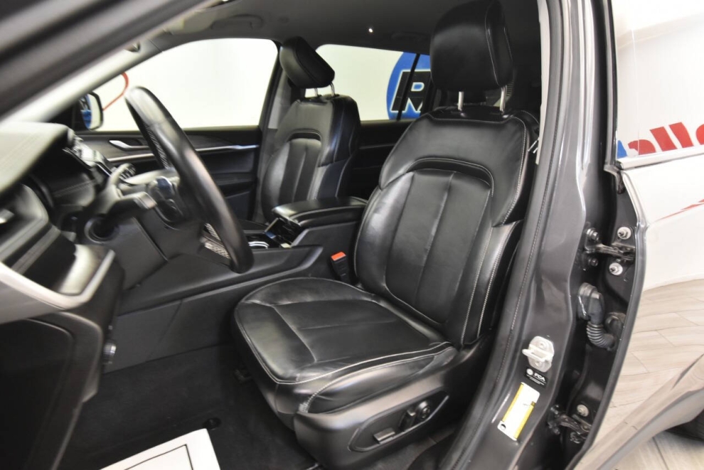 2021 Jeep Grand Cherokee L Limited 4x4 4dr SUV, Gray, Mileage: 91,730 - photo 9