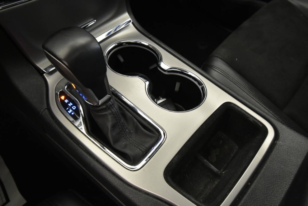 2021 Jeep Grand Cherokee Laredo X, White, Mileage: 71,601 - photo 20