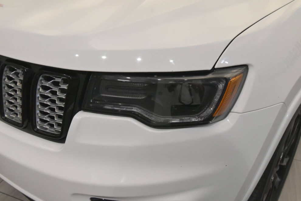 2021 Jeep Grand Cherokee Laredo X, White, Mileage: 71,601 - photo 7