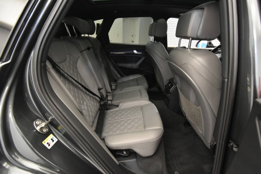 2018 Audi SQ5 3.0T quattro Prestige AWD 4dr SUV, Gray, Mileage: 82,197 - photo 16
