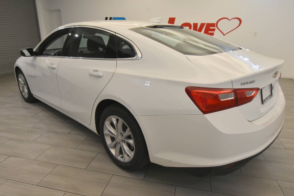 2023 Chevrolet Malibu LT 4dr Sedan w/1LT, White, Mileage: 81,774 - photo 2