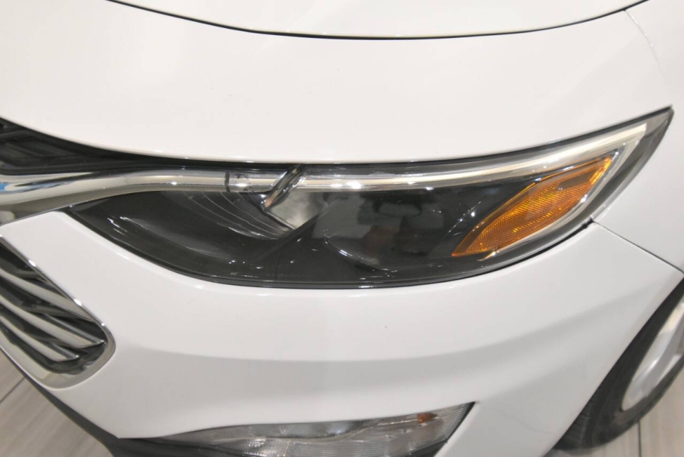 2023 Chevrolet Malibu LT 4dr Sedan w/1LT, White, Mileage: 81,774 - photo 7