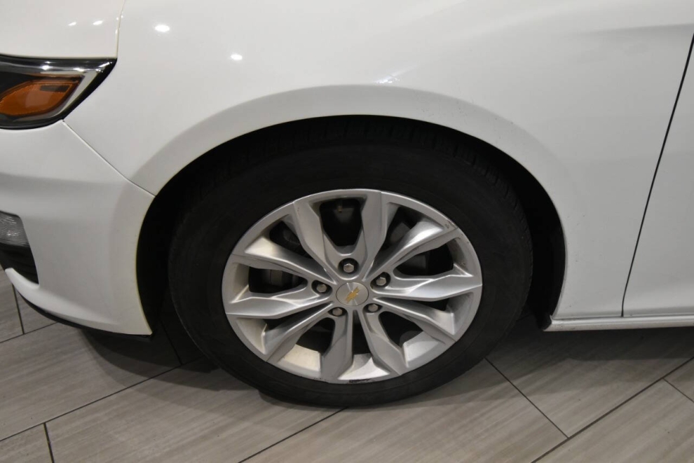 2023 Chevrolet Malibu LT 4dr Sedan w/1LT, White, Mileage: 81,774 - photo 8