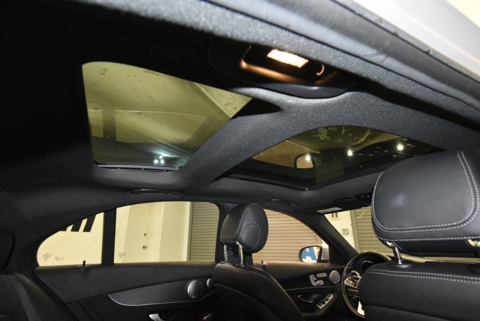 2021 Mercedes-Benz C-Class C 300 4MATIC AWD 4dr Sedan, Silver, Mileage: 84,420 - photo 17