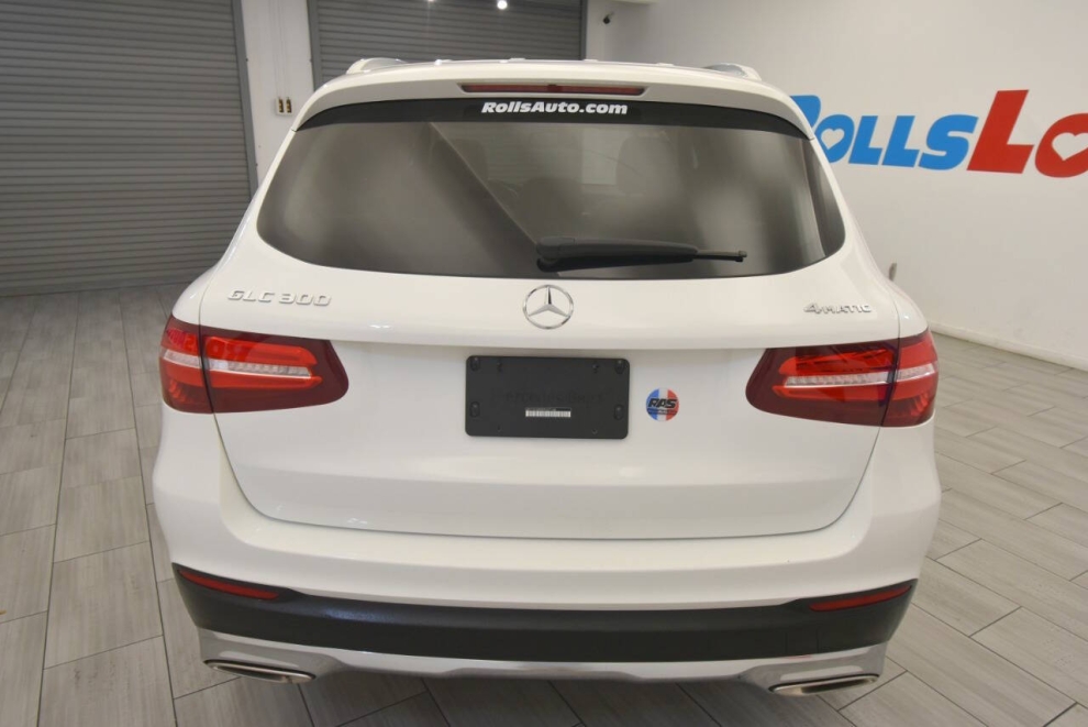 2019 Mercedes-Benz GLC GLC 300 4MATIC AWD 4dr SUV, White, Mileage: 82,165 - photo 3