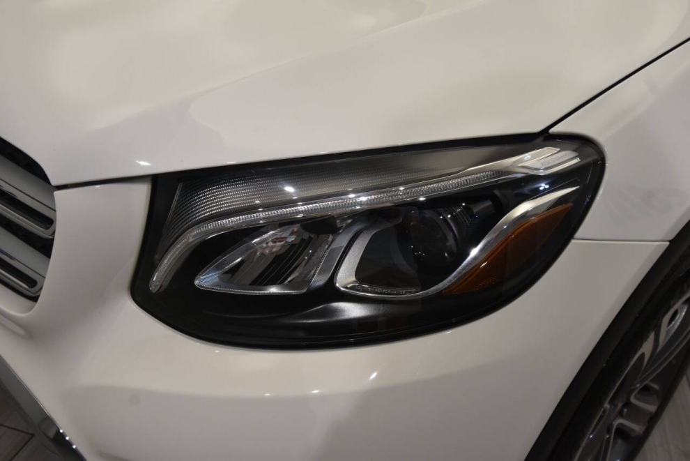 2019 Mercedes-Benz GLC GLC 300 4MATIC AWD 4dr SUV, White, Mileage: 82,165 - photo 7