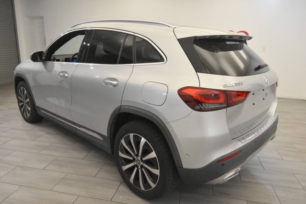 2021 Mercedes-Benz GLA GLA 250 4MATIC AWD 4dr SUV, Silver, Mileage: 64,409 - photo 2