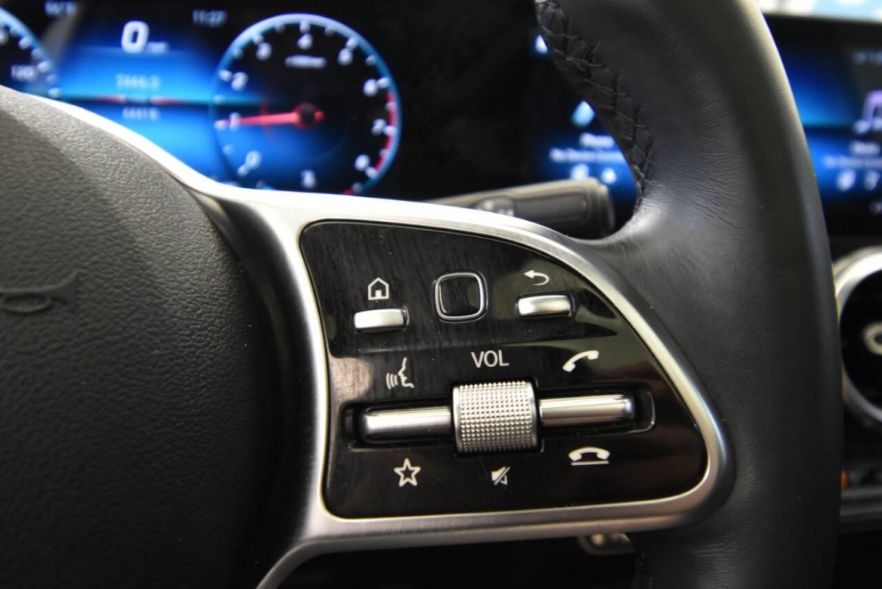 2021 Mercedes-Benz GLA GLA 250 4MATIC AWD 4dr SUV, Silver, Mileage: 64,409 - photo 27