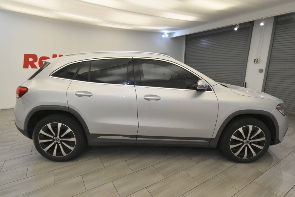 2021 Mercedes-Benz GLA GLA 250 4MATIC AWD 4dr SUV, Silver, Mileage: 64,409 - photo 5