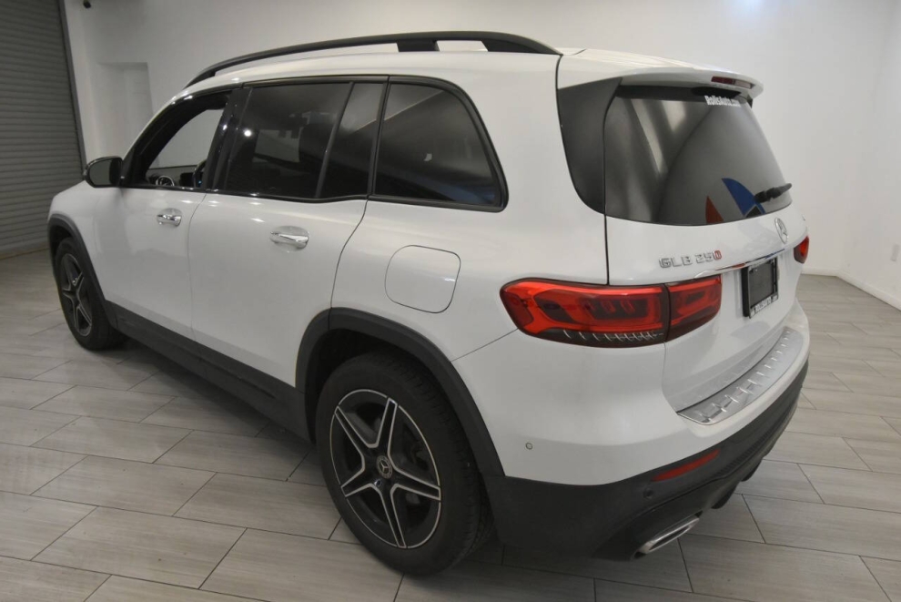 2021 Mercedes-Benz GLB GLB 250 4MATIC AWD 4dr SUV, White, Mileage: 41,098 - photo 1