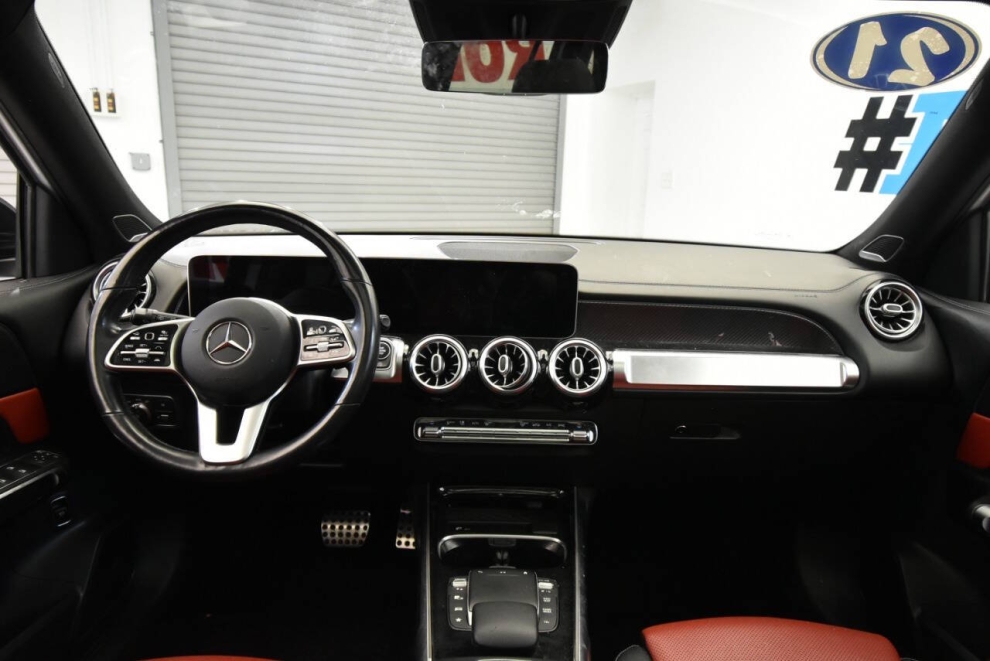 2021 Mercedes-Benz GLB GLB 250 4MATIC AWD 4dr SUV, White, Mileage: 41,098 - photo 17