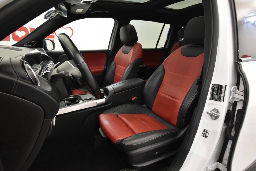 2021 Mercedes-Benz GLB GLB 250 4MATIC AWD 4dr SUV, White, Mileage: 41,098 - photo 7