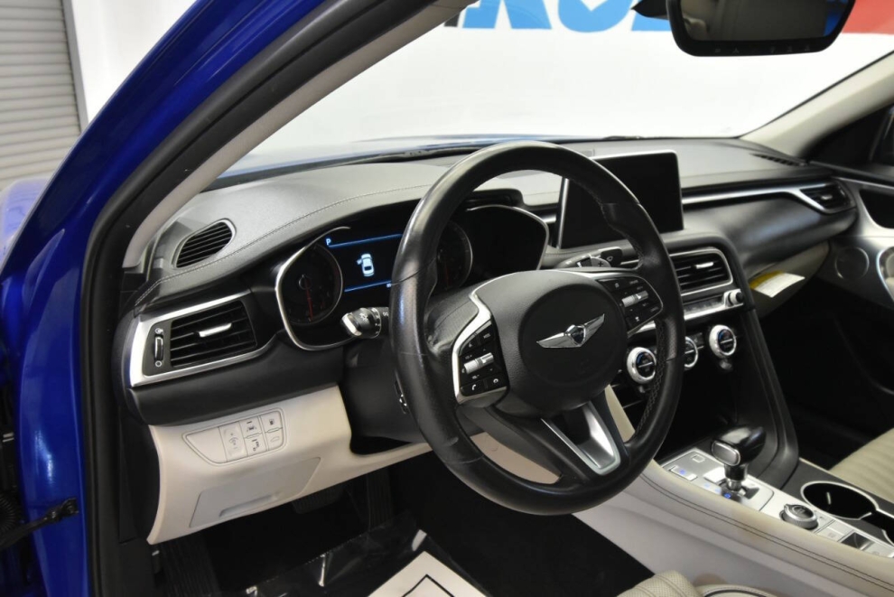 2021 Genesis G70 HTRAC, Blue, Mileage: 85,657 - photo 10