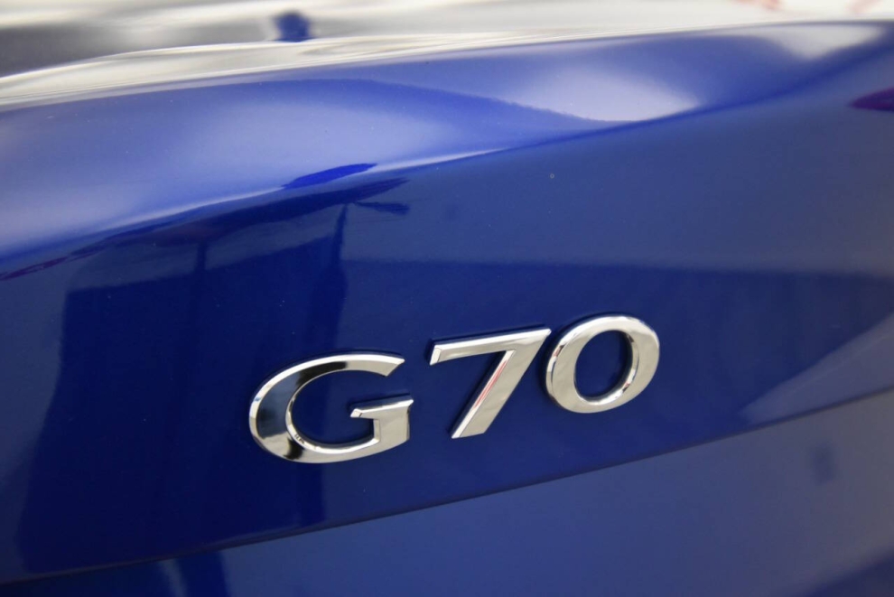2021 Genesis G70 HTRAC, Blue, Mileage: 85,657 - photo 31