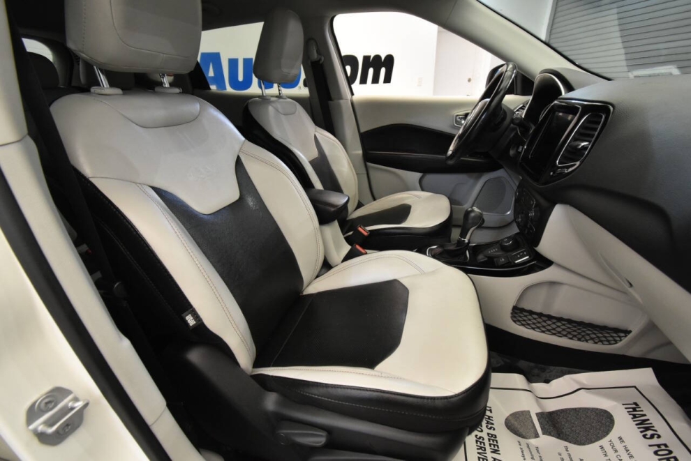 2020 Jeep Compass Limited, White, Mileage: 98,381 - photo 15