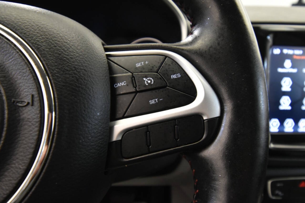 2020 Jeep Compass Limited, White, Mileage: 98,381 - photo 25