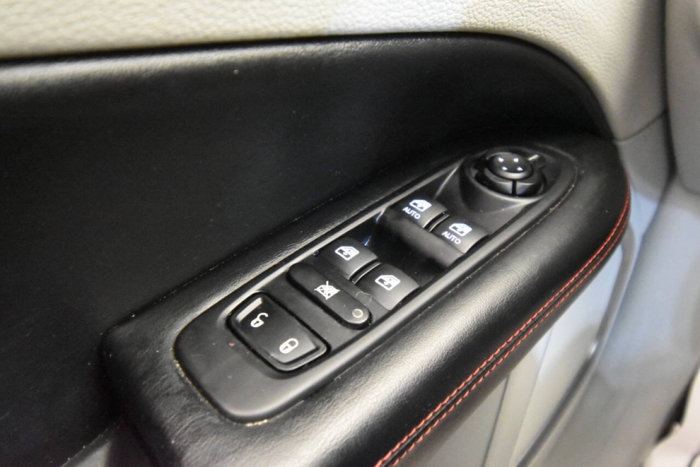 2020 Jeep Compass Limited, White, Mileage: 98,381 - photo 28