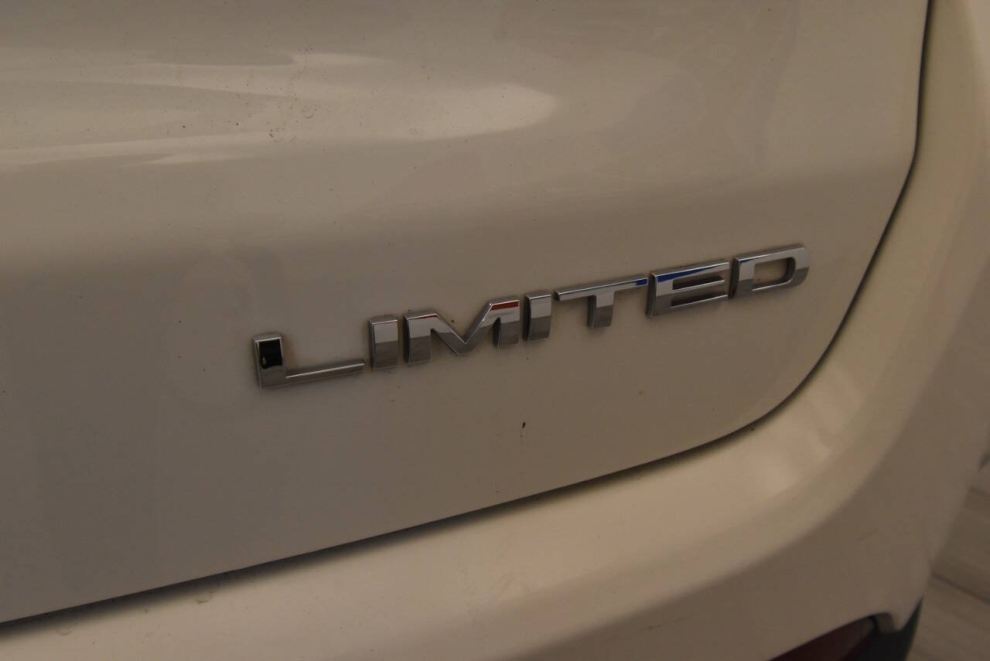 2020 Jeep Compass Limited, White, Mileage: 98,381 - photo 30