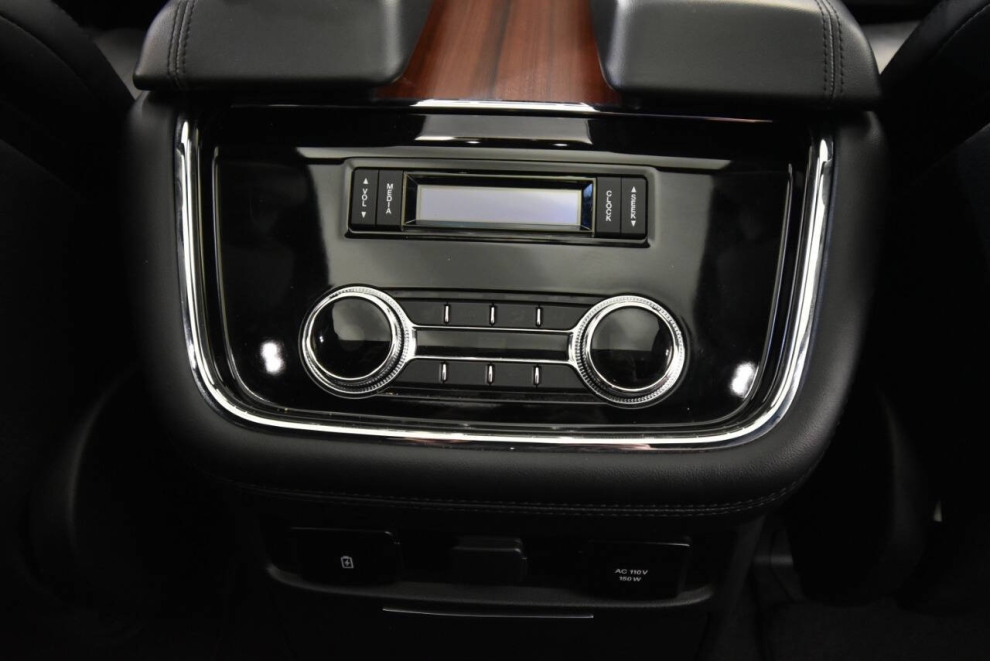 2021 Lincoln Navigator L Reserve 4x4 4dr SUV, Black, Mileage: 87,665 - photo 20